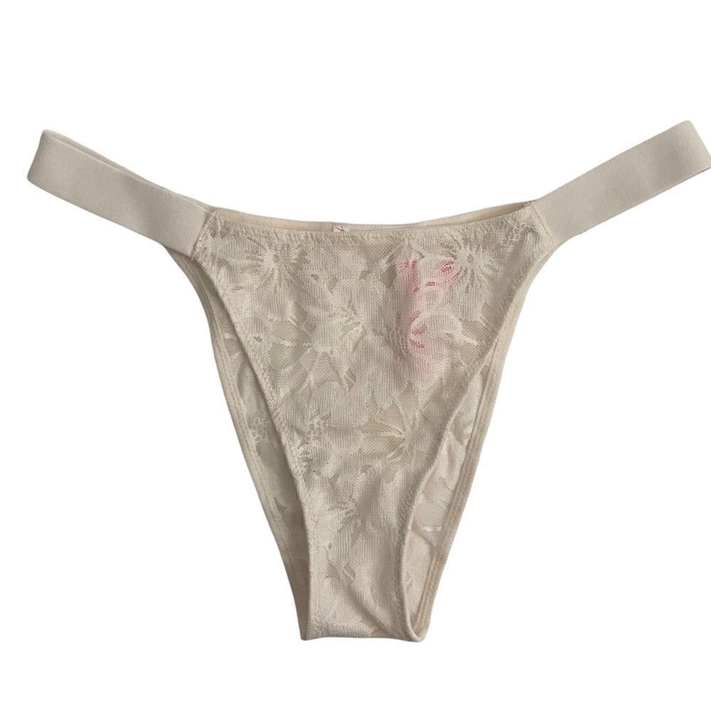 NWT Victoria Secret PINK White Lace Brazilian Panty in Size Small